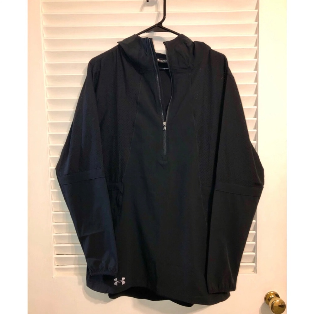 NEW Under Armour windbreaker